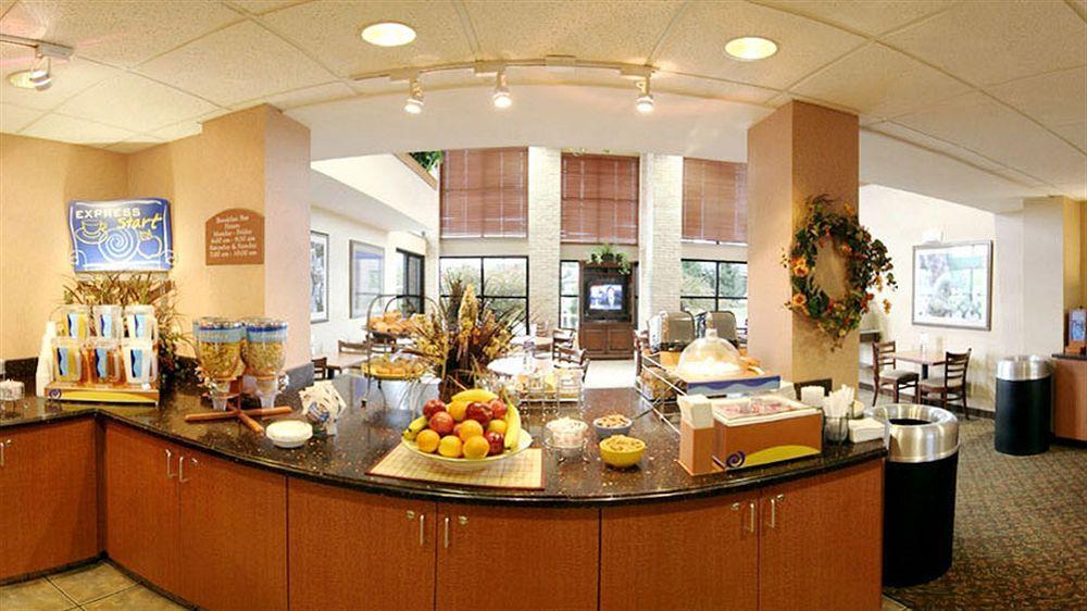 Comfort Inn Okemos - East Lansing Eksteriør billede
