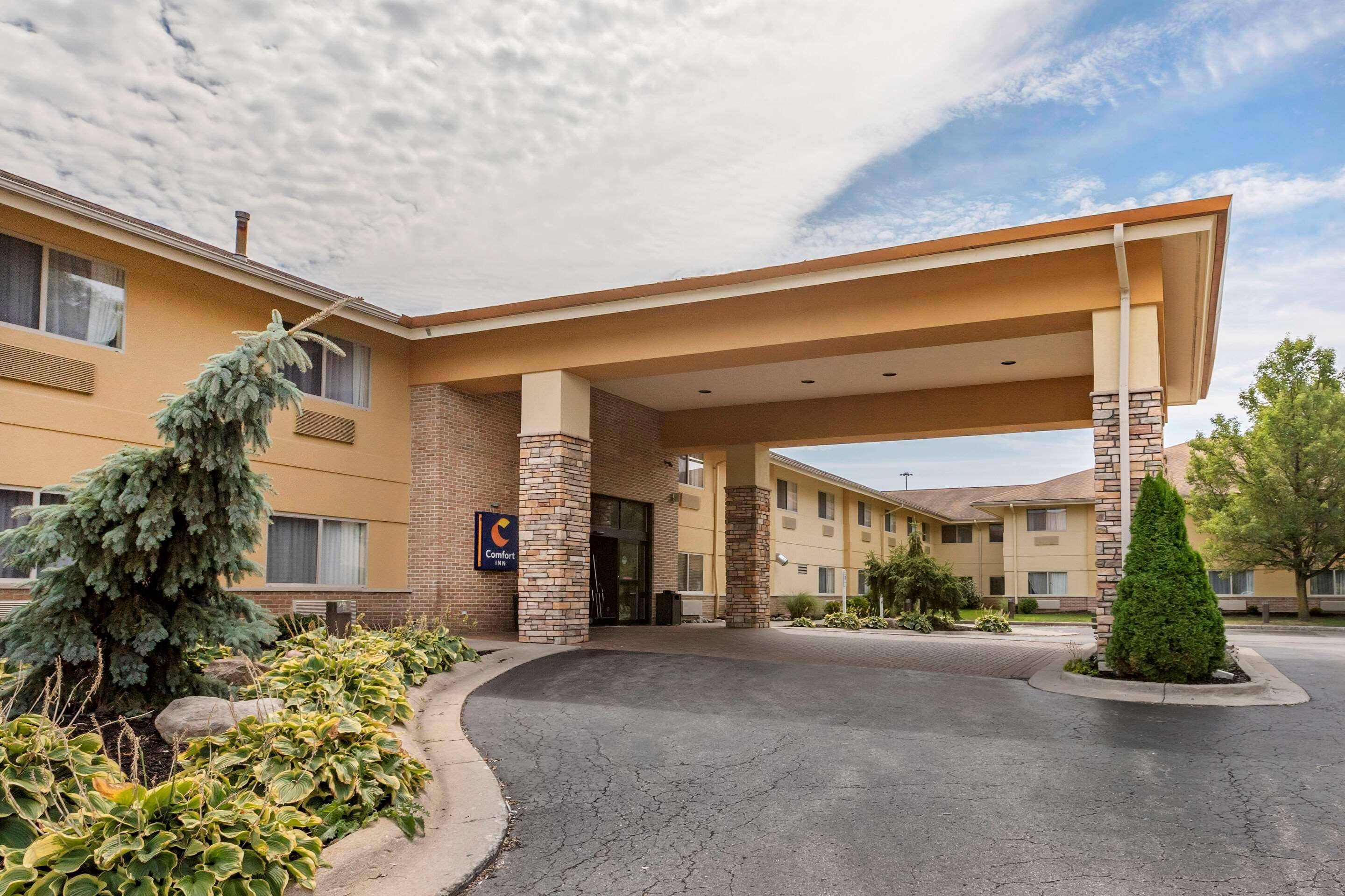 Comfort Inn Okemos - East Lansing Eksteriør billede