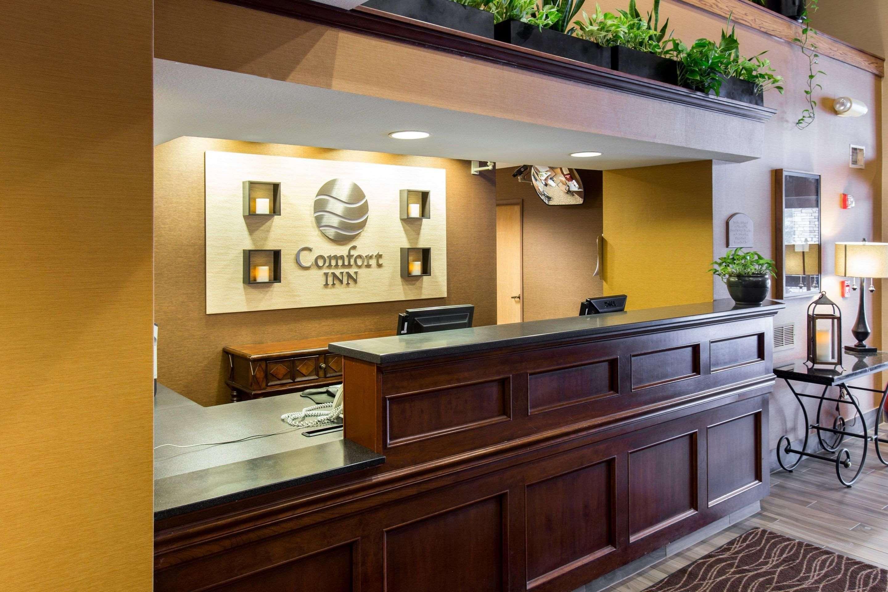 Comfort Inn Okemos - East Lansing Eksteriør billede