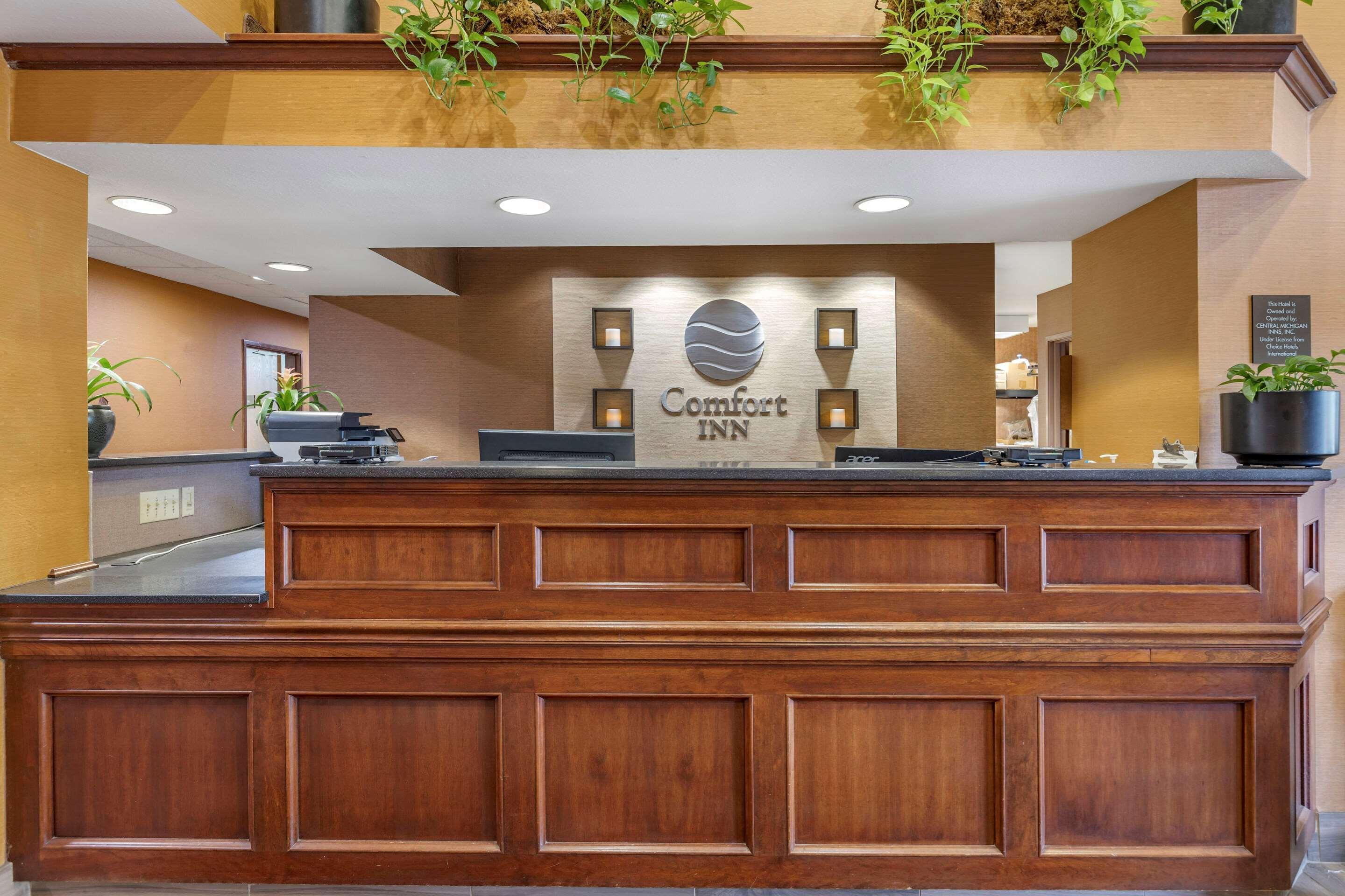 Comfort Inn Okemos - East Lansing Eksteriør billede